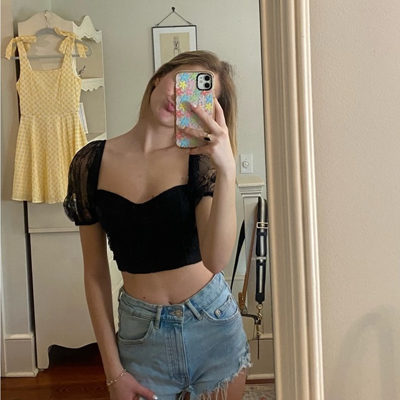 Forever 21 Black Lace Crop Top - Picture 3 of 4